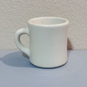 Victor Restaurant Ware White Mug Coffee Cup Porcelain 6 Ounces  Beige Solid